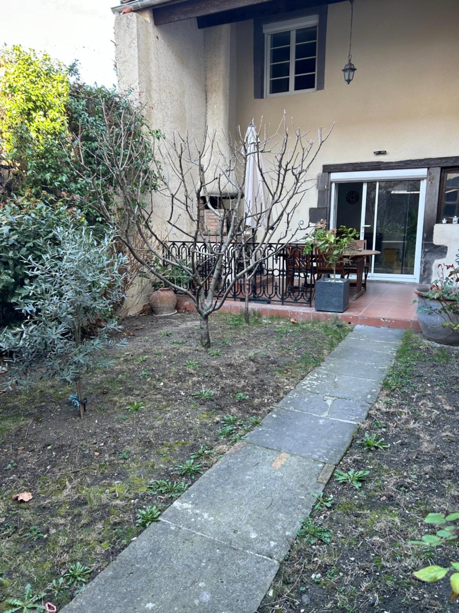 Le P'Tit Clos Lempdes Exterior photo
